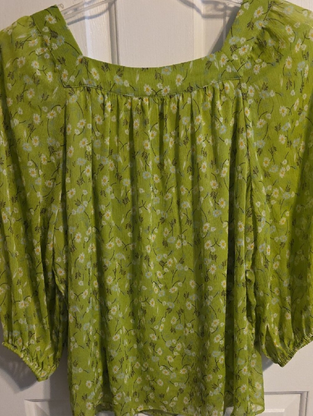 LC Lauren Conrad green ditsy floral blouse - Picture 7 of 8